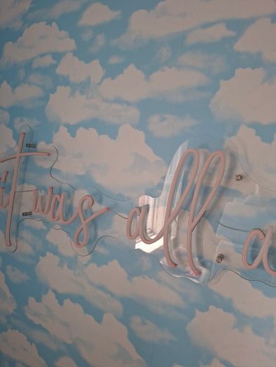 Neon wall light / girls bedroom / playroom decor