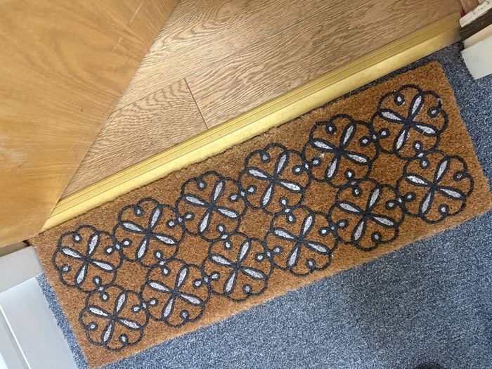 Floor mat
