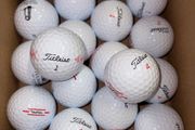 Titleist TruFeel Golf Balls Pearl / Grade A