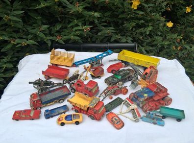 Vintage Diecast Toy Collection (Dinky,Lesney,Mecanno,Corgi) 22 Pieces