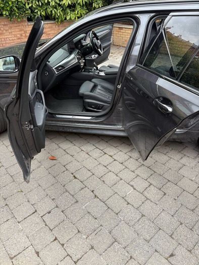211 BMW 520 M Sport touring MHEV