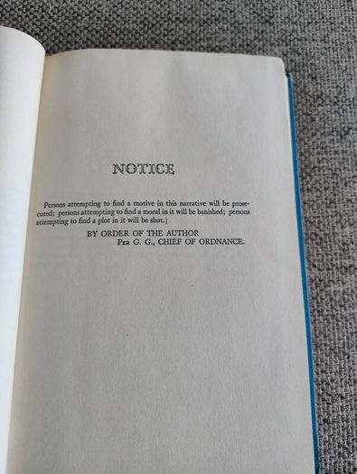 Huckleberry Finn by Samuel L Clemens 1953 hardback in very good condition with signs of wear on the cover see photos FREE STANDARD POSTAGE INCLUDED