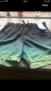 Mens BNWT Billabong shorts size S