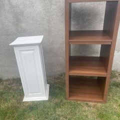 Free display plinth and shelving , small lamp