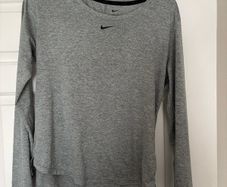 Nike grey dri fit long sleeve gym top size S