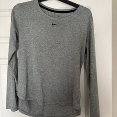 Nike grey dri fit long sleeve gym top size S
