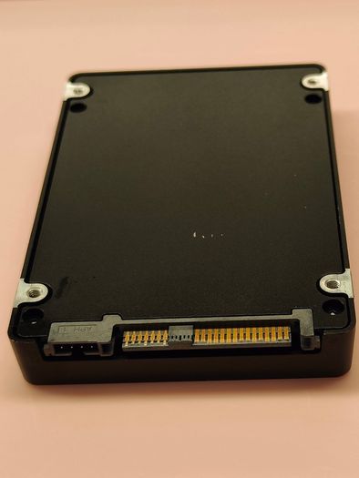 Samsung 108-00260 Netapp X447a-r6 35p2870 Samsung Mz-6wr8000/0g3 800gb 2.5" Sas