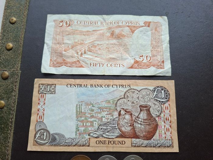 A Lot of 2 notes & 10 coins from Cyprus (1955-2001)