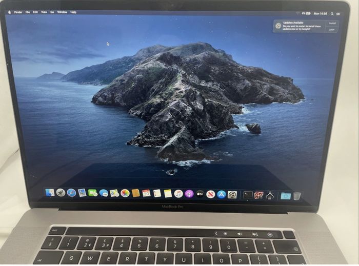 Apple MacBook Pro 16" A2141 macOS Tahoe i7-9750H 2.60GHz, 16GB RAM, 500GB SSD, Touch-Bar Laptop