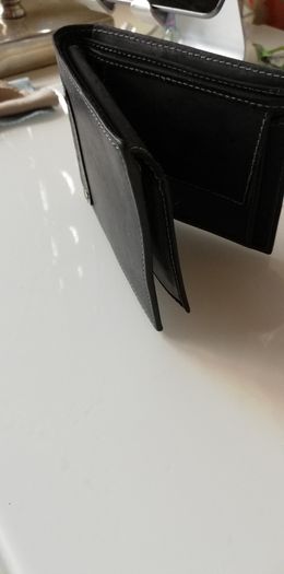 Gents leather wallet