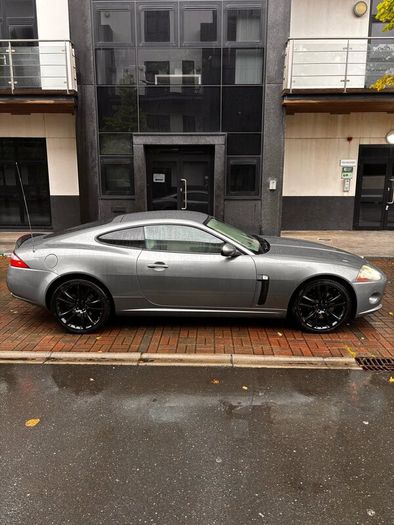 2006 Jaguar XK  Excellent Condition