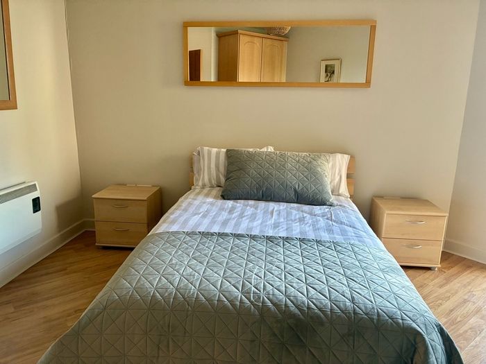 Bedroom set