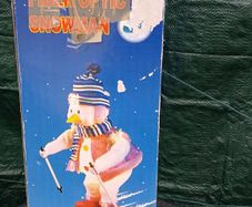 Vintage ski boarding Snowman