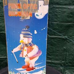Vintage ski boarding Snowman