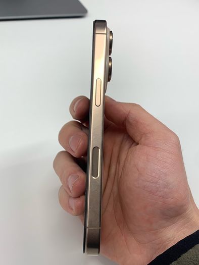 iPhone 16 Pro - 128 gb