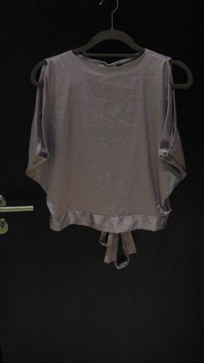 CBR ladies lilac/mauve/mink colured satin style top size medium
