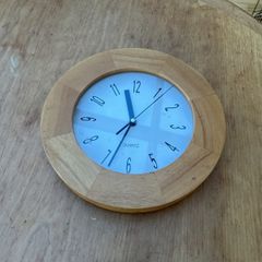 Wall clock