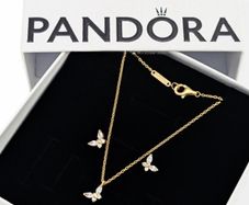 Pandora Gold Sparkling Butterfly Necklace Brand New