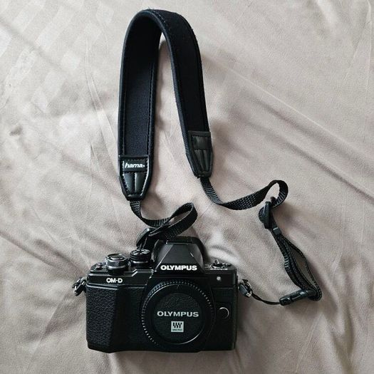 Olympus OM-D E-M10  Mark ii