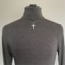 9ct white gold cross Image 3