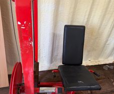 FREE  - leg extension machine