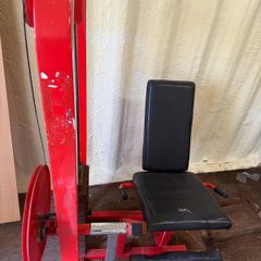 FREE  - leg extension machine