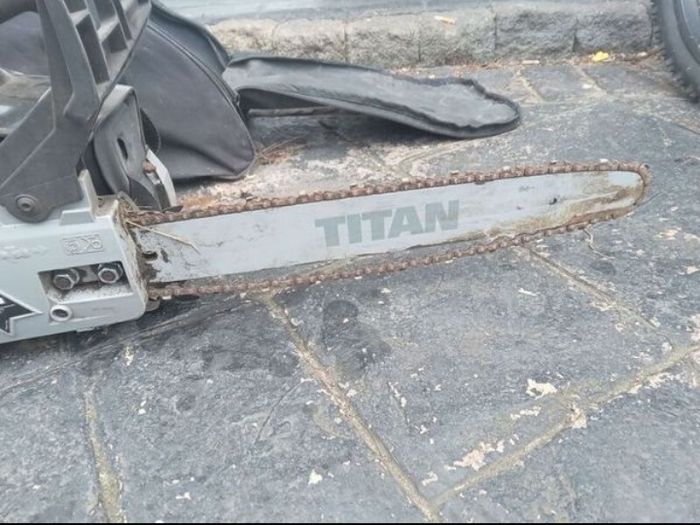 Titan chainsaw