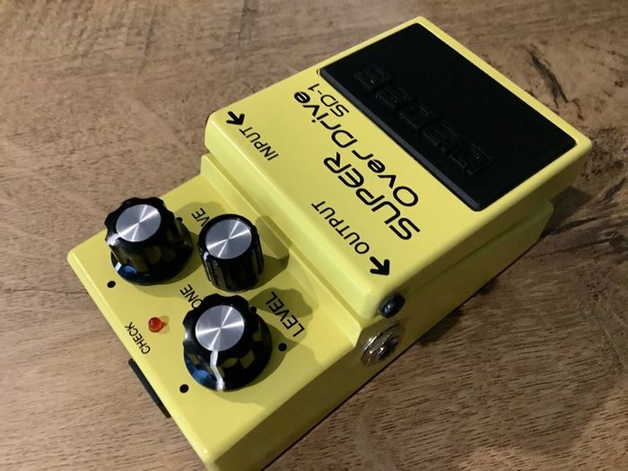 Boss SD-1 Super Overdrive Pedal box