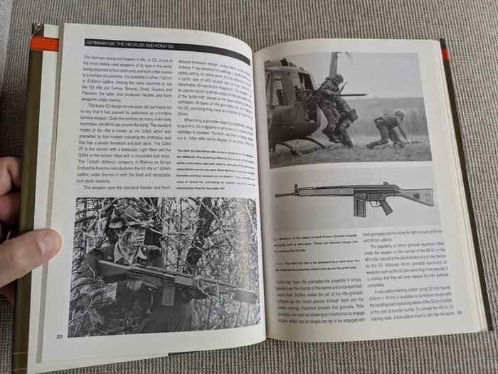 Rifles & Combat Shotguns - John Norris - Brassey's Military Hardback 1997