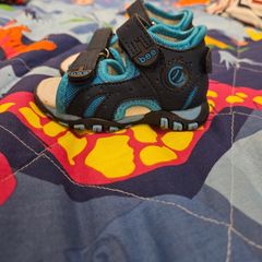 kids shoes