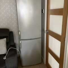 Fridge freezer
