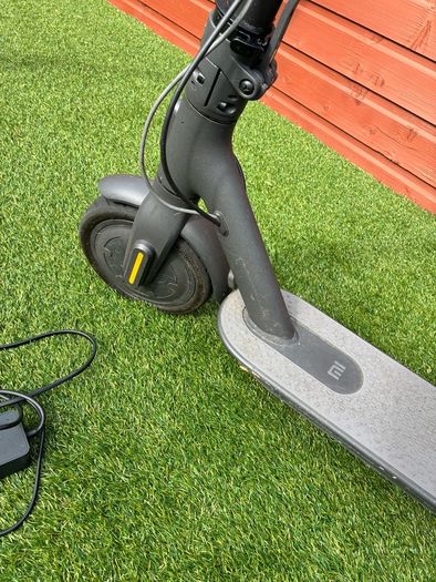 Xiaomi Mi Electric Scooter