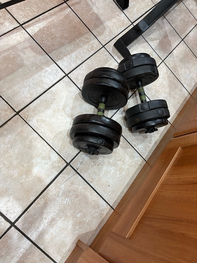 Heavy Duty Semi Pro Weightlifting Full Gym Set Up!
