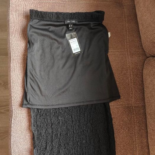 Brand new Black Frill Hem Lace Midi Skirt, NEW LOOK, SIZE 8