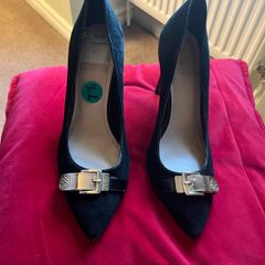 Black stilettos