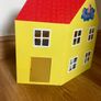 Peppa pig house and book Image 2