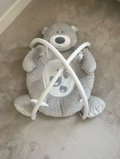 Baby gym mat