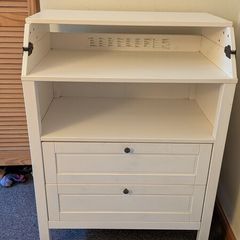 Changing table