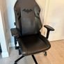 Secretlab Titan Dark knight gaming chair Image 5