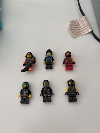 lego Ninjago minifigures