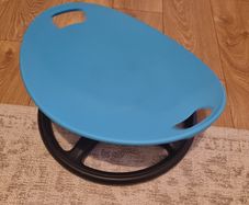 Spinning chair
