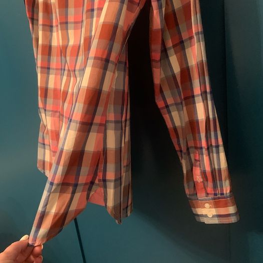 Tommy Hilfiger ladies fitted shirt. Size 10