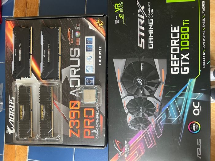 Gaming Pc Parts: I7-9700k | Rog Strix 1080 Ti | 32gb Rgb Ram