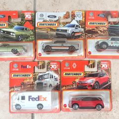 5x Matchbox 70 Years Diecast 2022 Set 1:64 3x Ford + Renault Megane + FedEx C0859