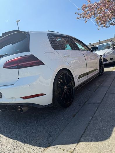 2017 Volkswagen Golf Gti