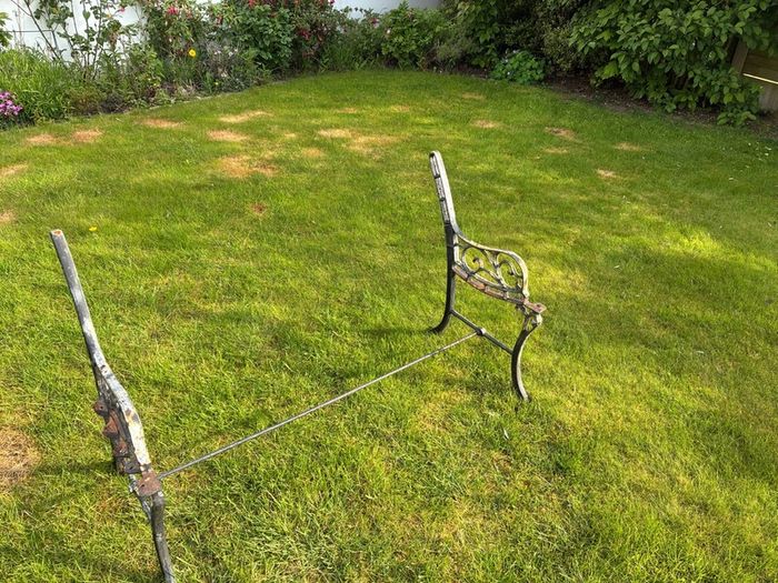Garden Bench Iron Frame