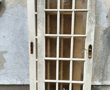 Free doors