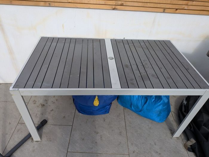 Outdoor table sjalland ikea