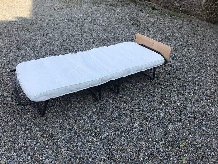 Folding Guest Bed