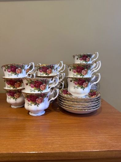 Royal Albert old country rose China